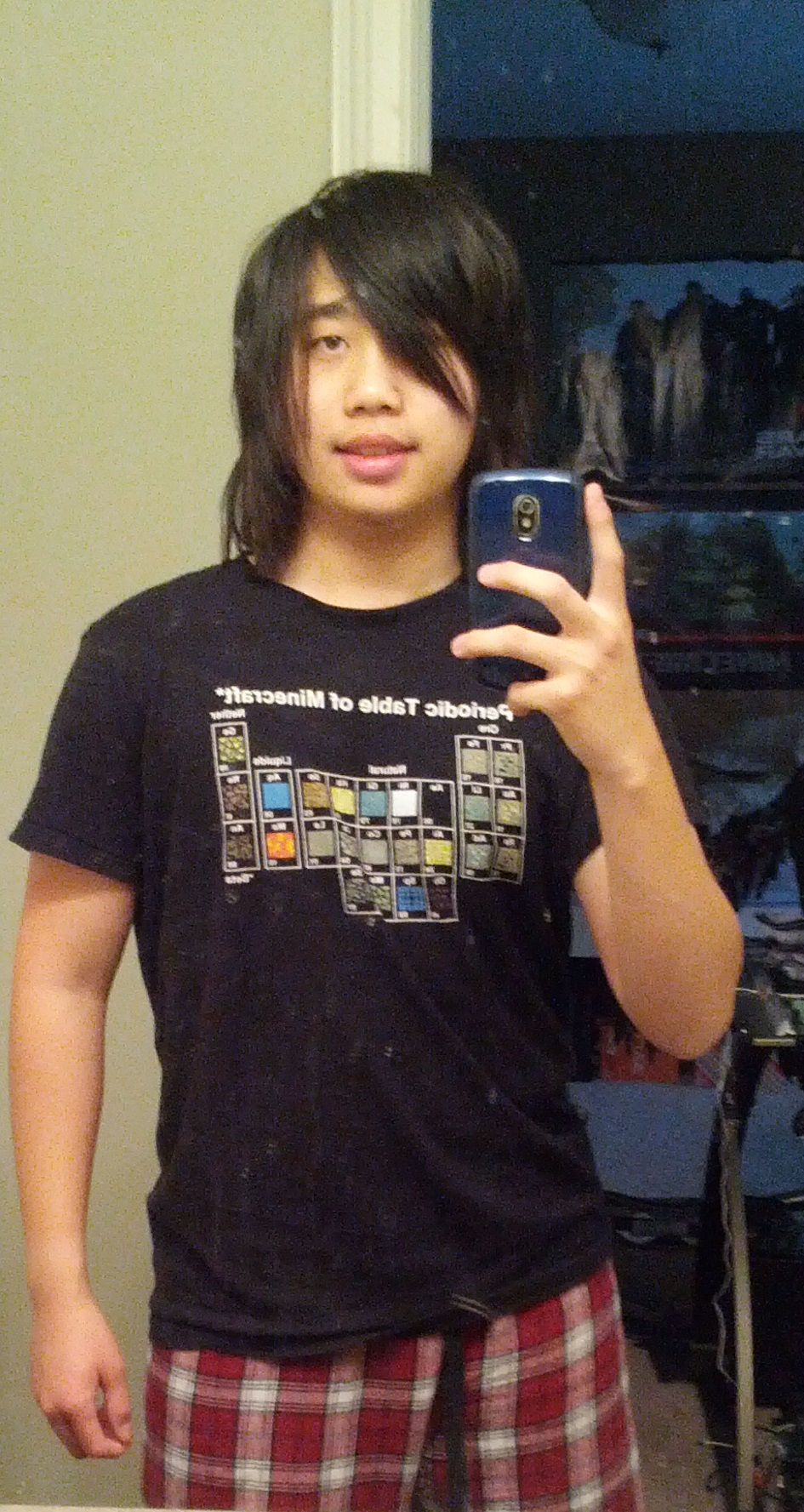 God I look derpy and i think i need to clean the mirror